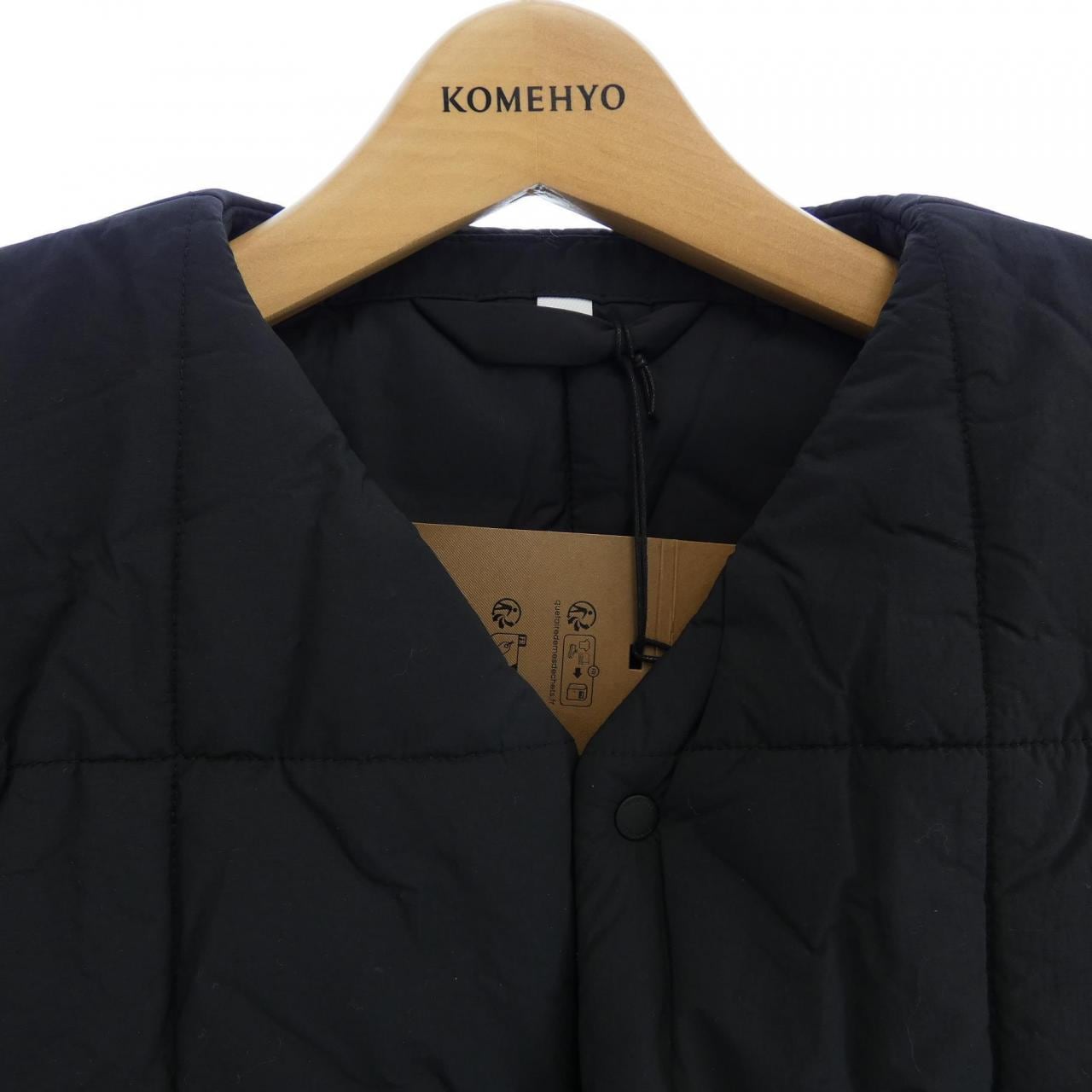 バーバリー BURBERRY 8074275 ベスト