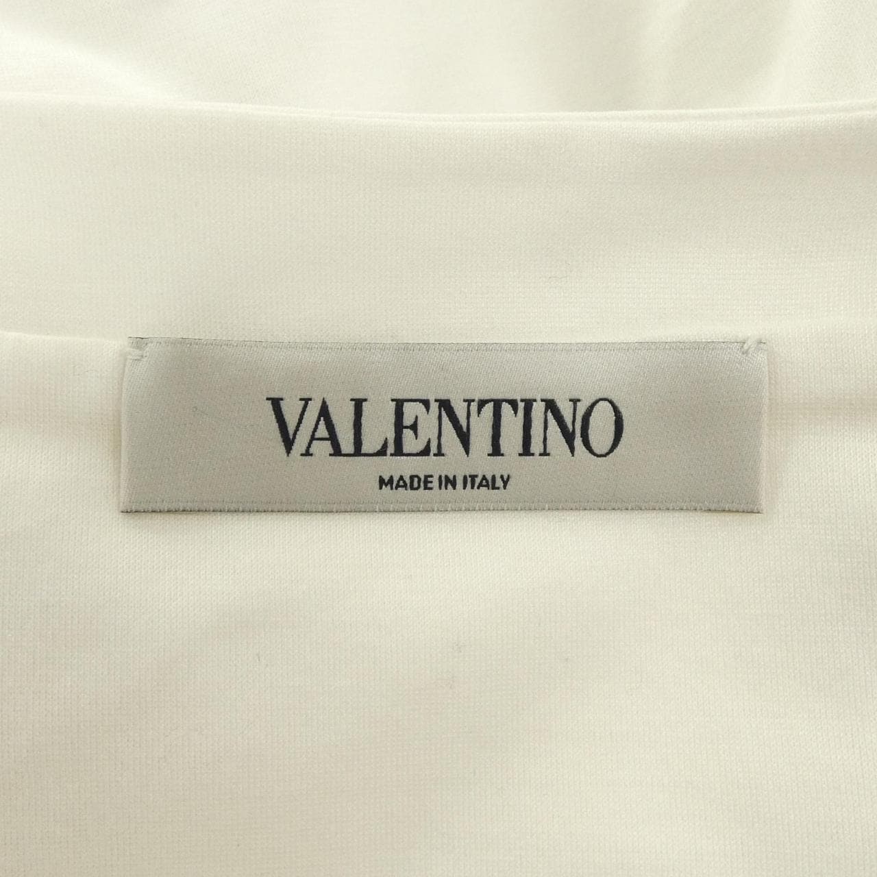 ヴァレンティノ VALENTINO VB3MG11T69W トップス