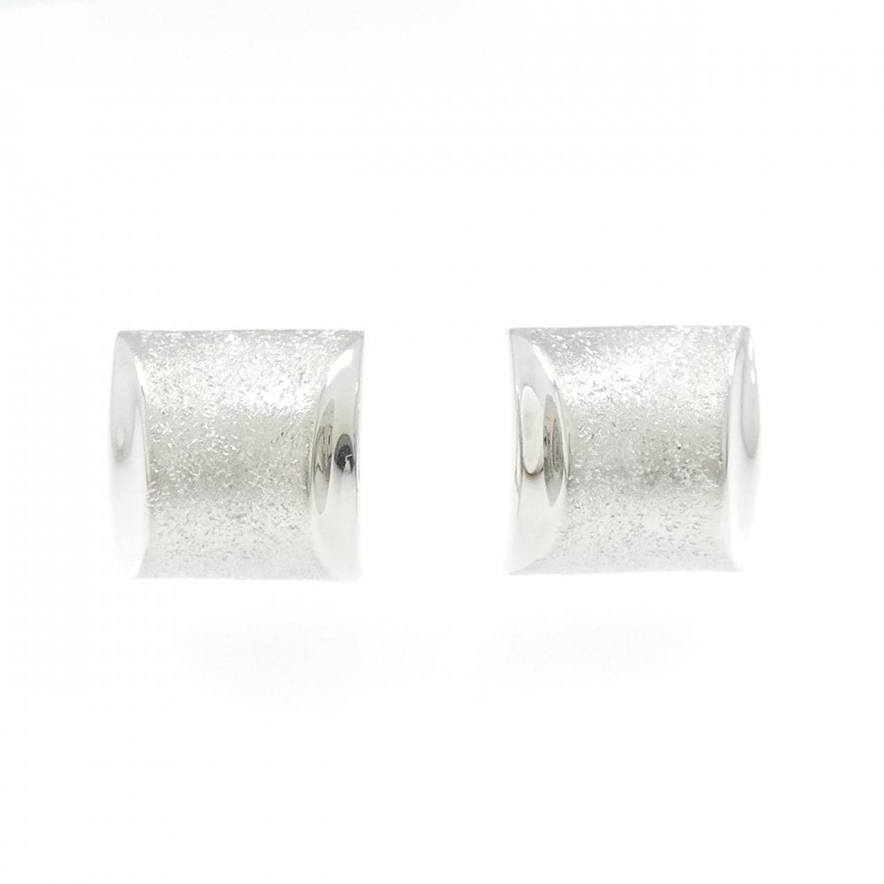 ウノアエレ 750WG イヤリング