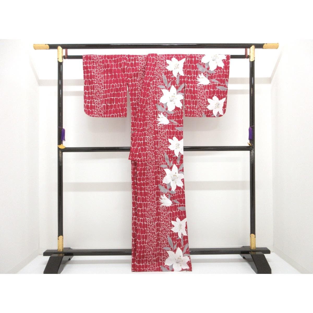 【新品】女ゆかた　Ｆサイズ　片身替り