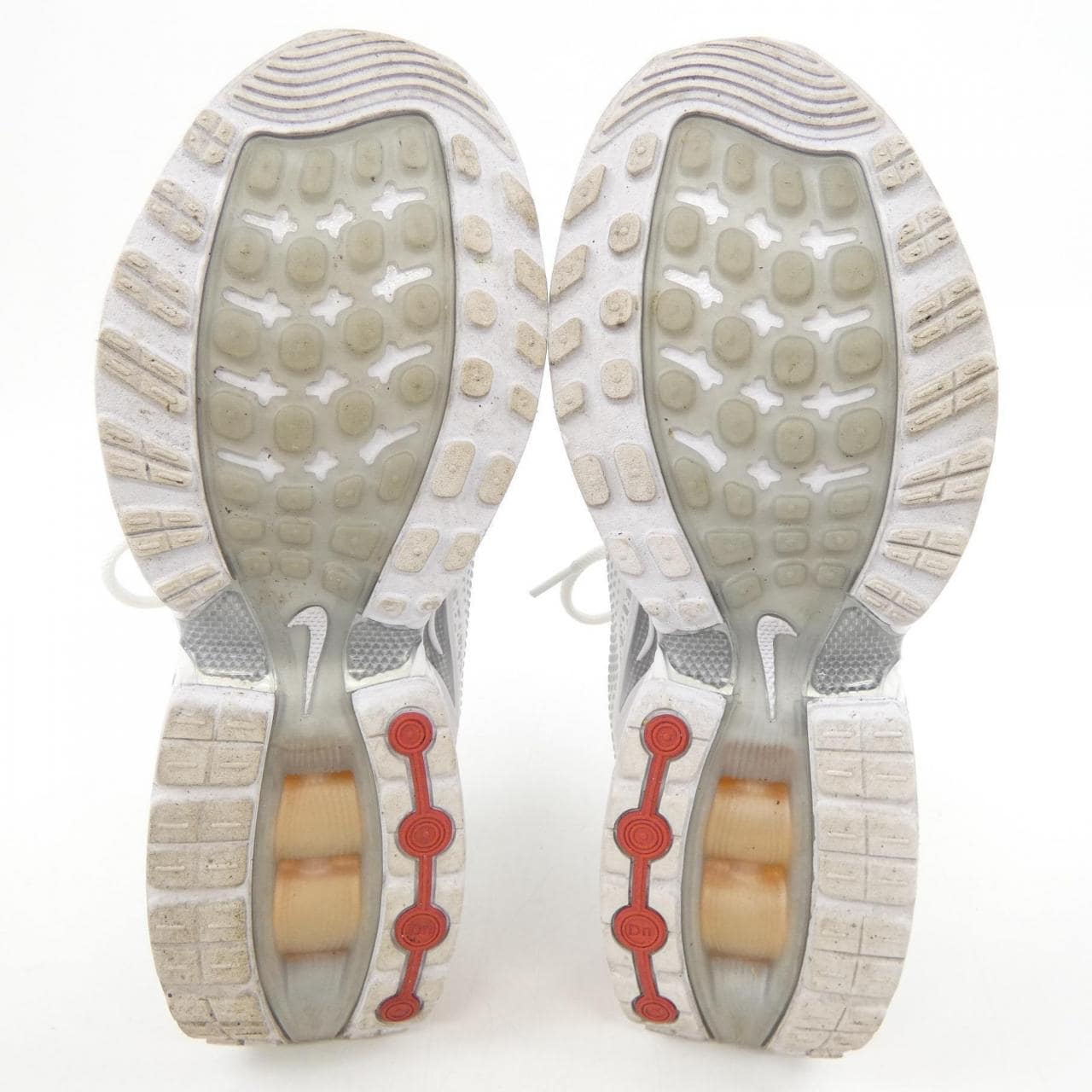 ナイキ NIKE HM0811-100 スニーカー