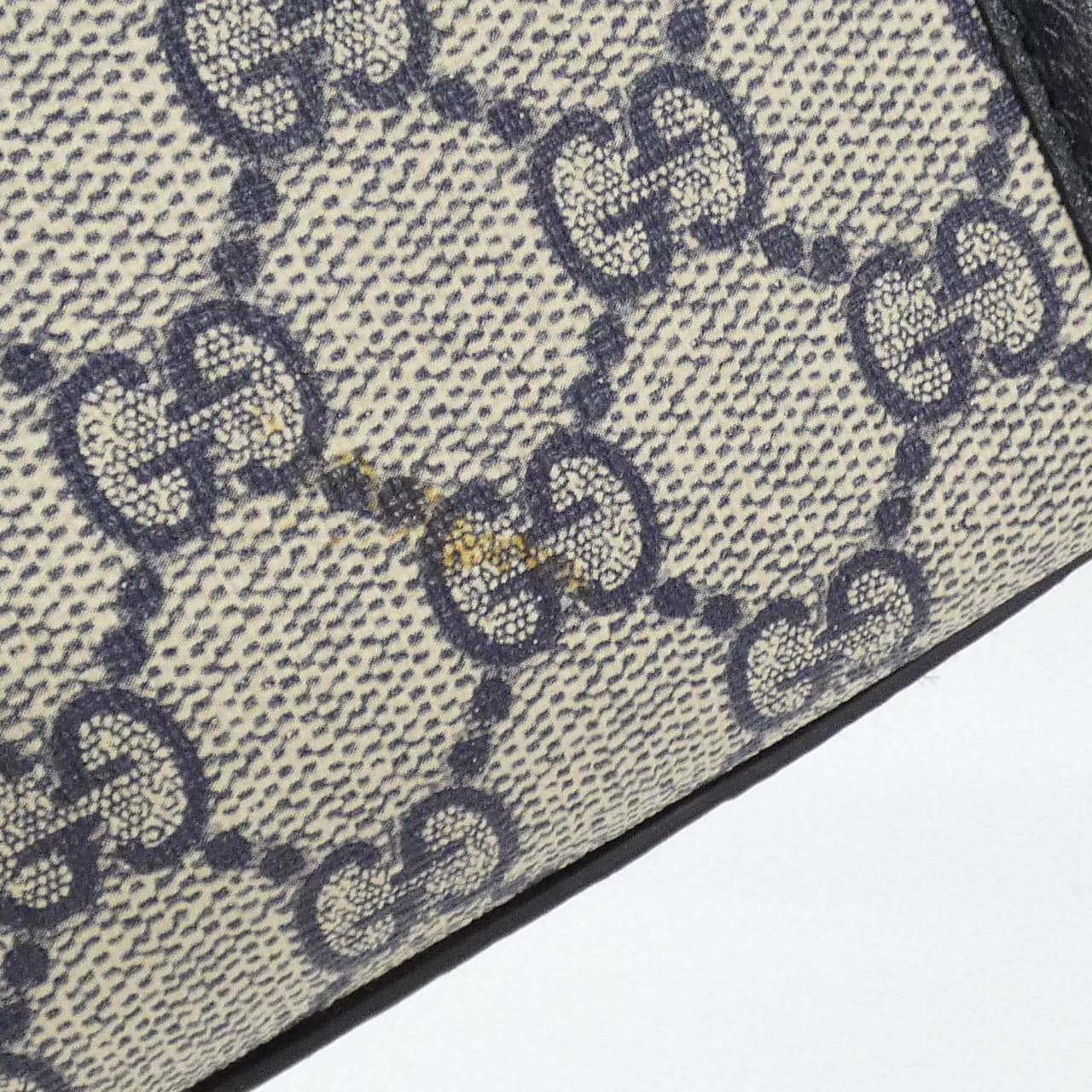 Gucci 671623 K9GSN bag