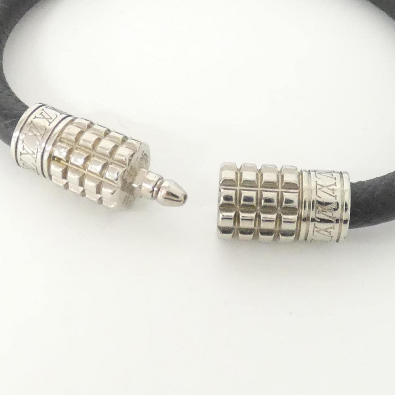 ルイヴィトン タイガ ブラスレ ディジット 19cm M6629E ブレスレット