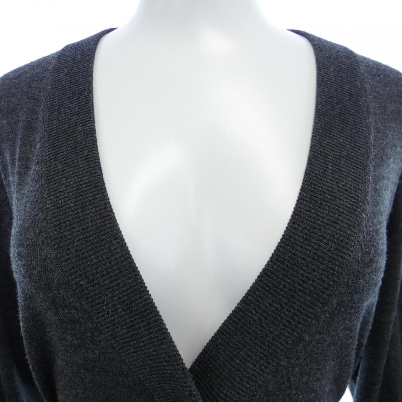 プラダ PRADA P25G17 S182 カーディガン