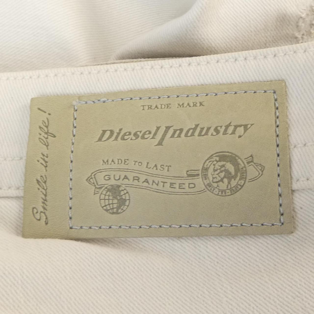 ディーゼル DIESEL ジーンズ