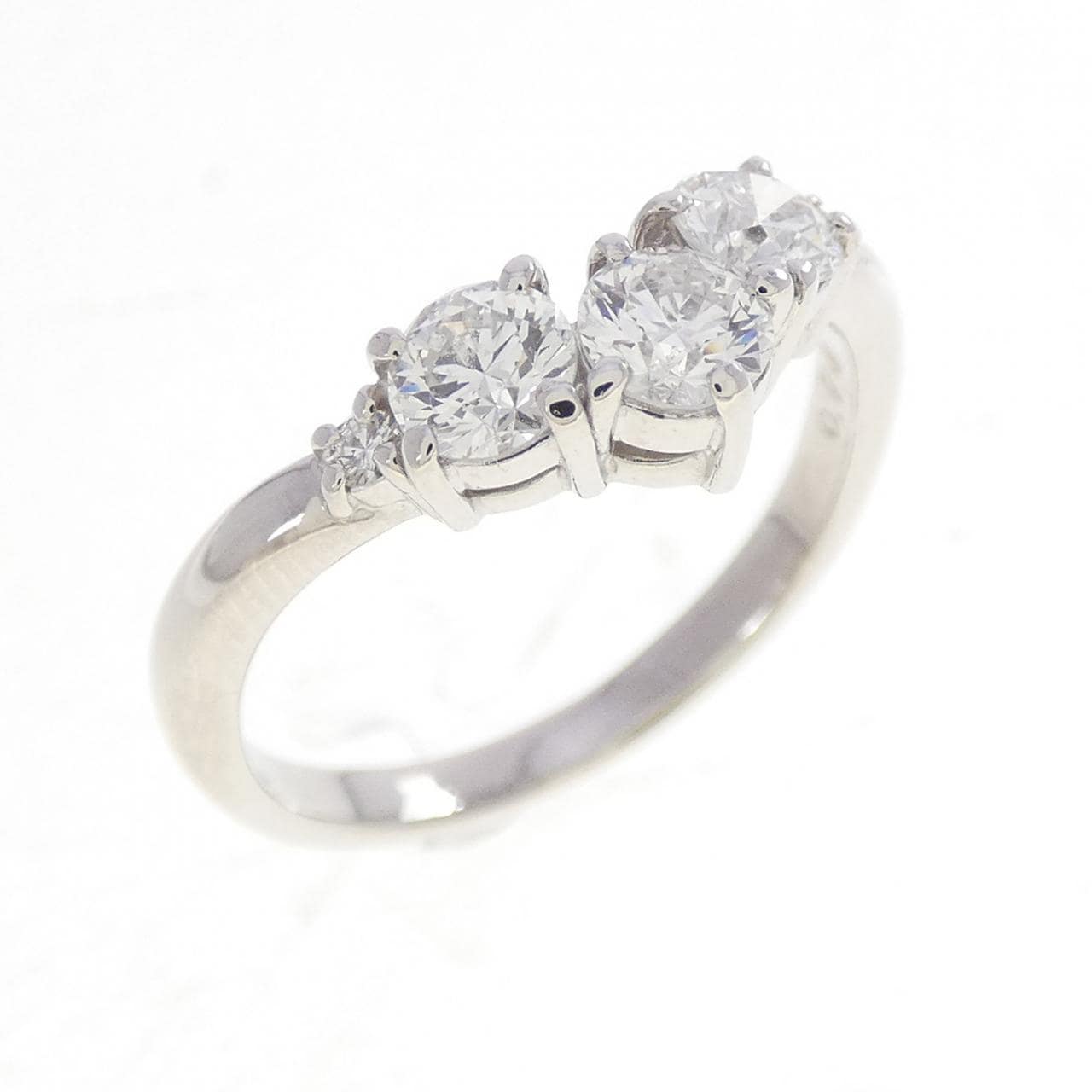 タサキ ダイヤモンド リング 0.74CT