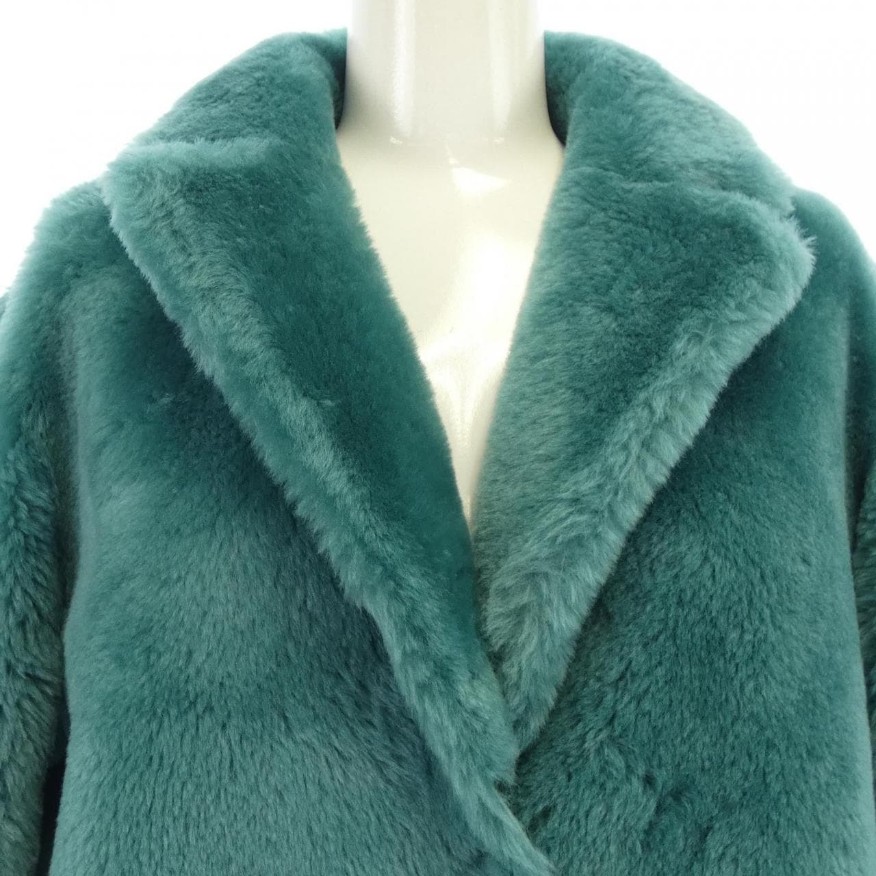 アルマーニコレツィオーニ ARMANI collezioni ムートンコート