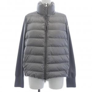 モンクレール MONCLER 20939B00030 ダウンジャケット