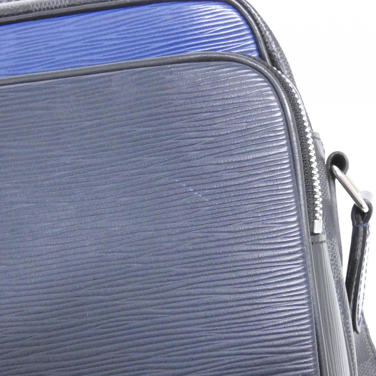 ルイヴィトン エピ　ダミエグラフィット ナイル M51466 ショルダーバッグ