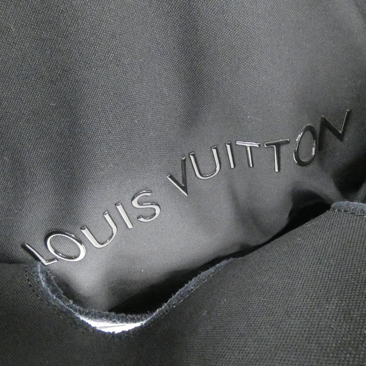 LOUIS VUITTON Monogram Empreinte Bag with Holes MM M58661 Bag
