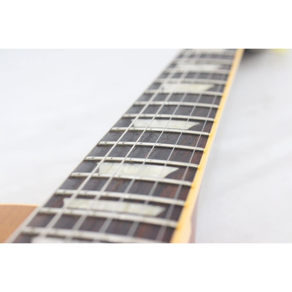 ＧＩＢＳＯＮ　　ＬＥＳ　ＰＡＵＬ　ＴＲＡＤＩＴＩＯＮＡＬ