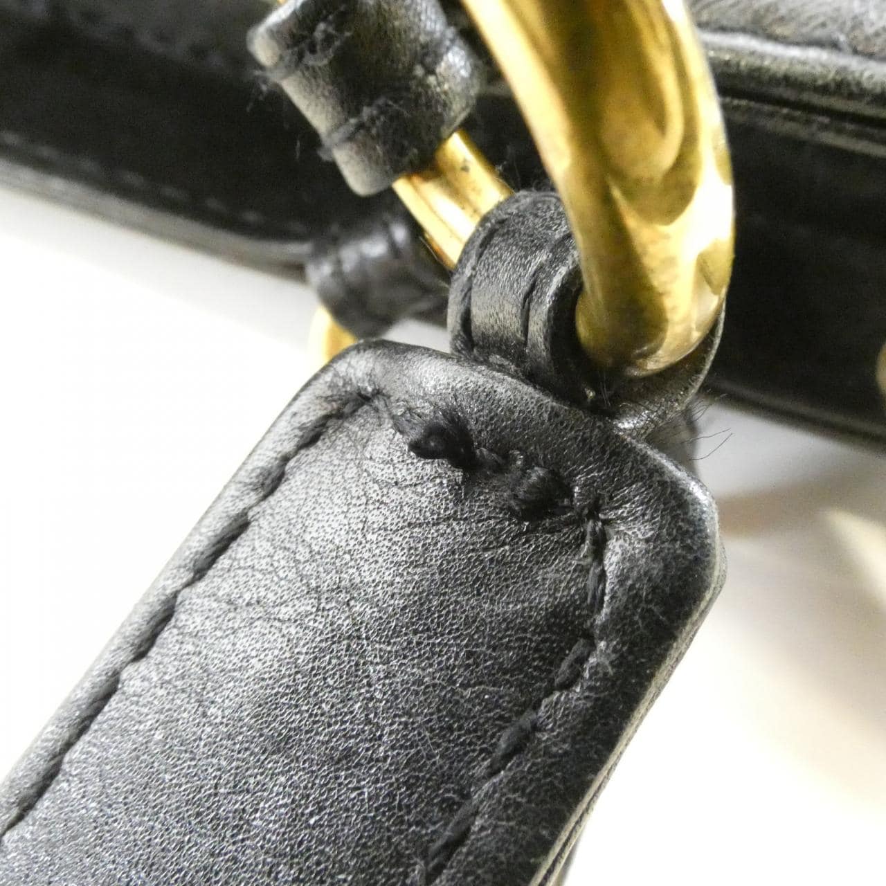 シャネル バッグ