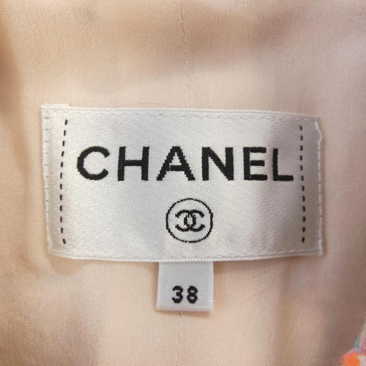 シャネル CHANEL P76338V68114 24C ベスト