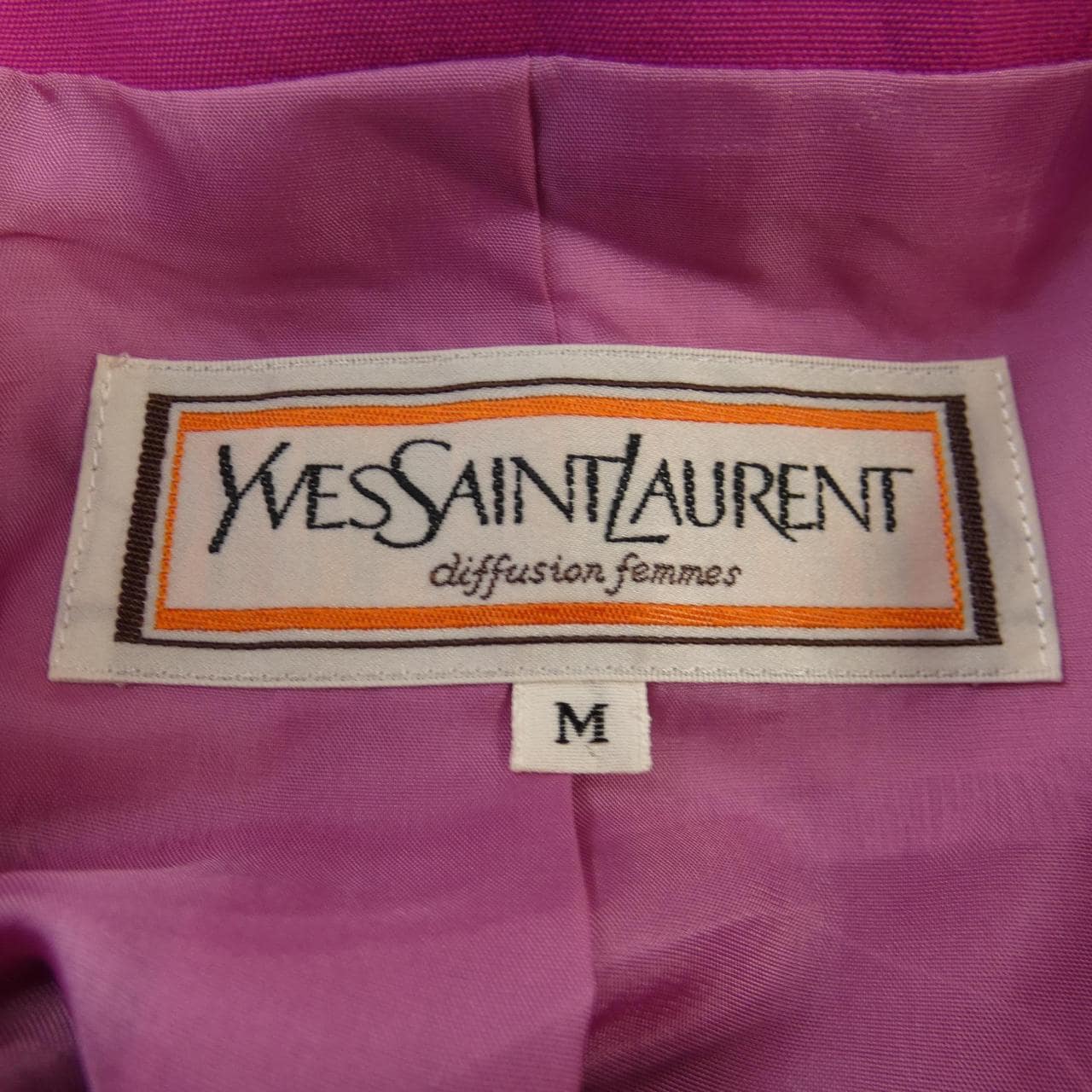 Yves SAINT LAURENT Suits