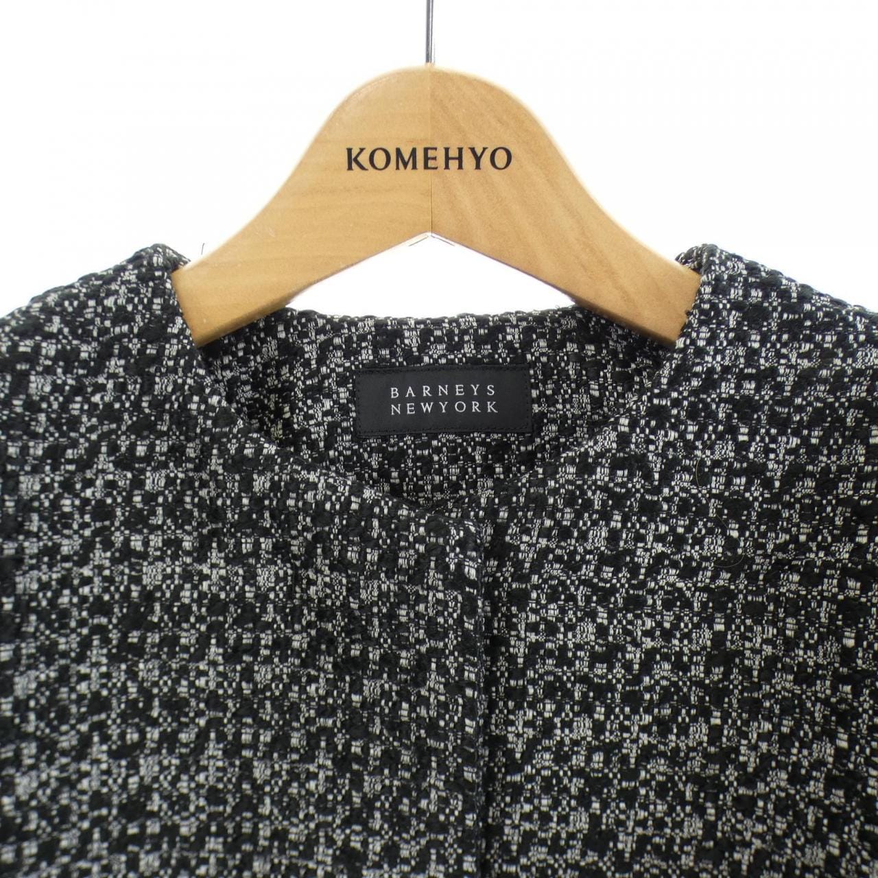 バーニーズニューヨーク BARNEYS NEW YORK ノーカラージャケット