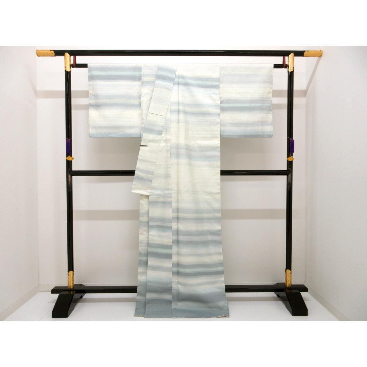 【未使用品】訪問着　加藤改石　証紙付　身幅４Ｌ寸【牛首紬】