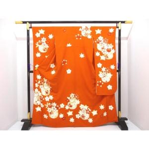 訪問着　友禅金彩加工　刺繍入り