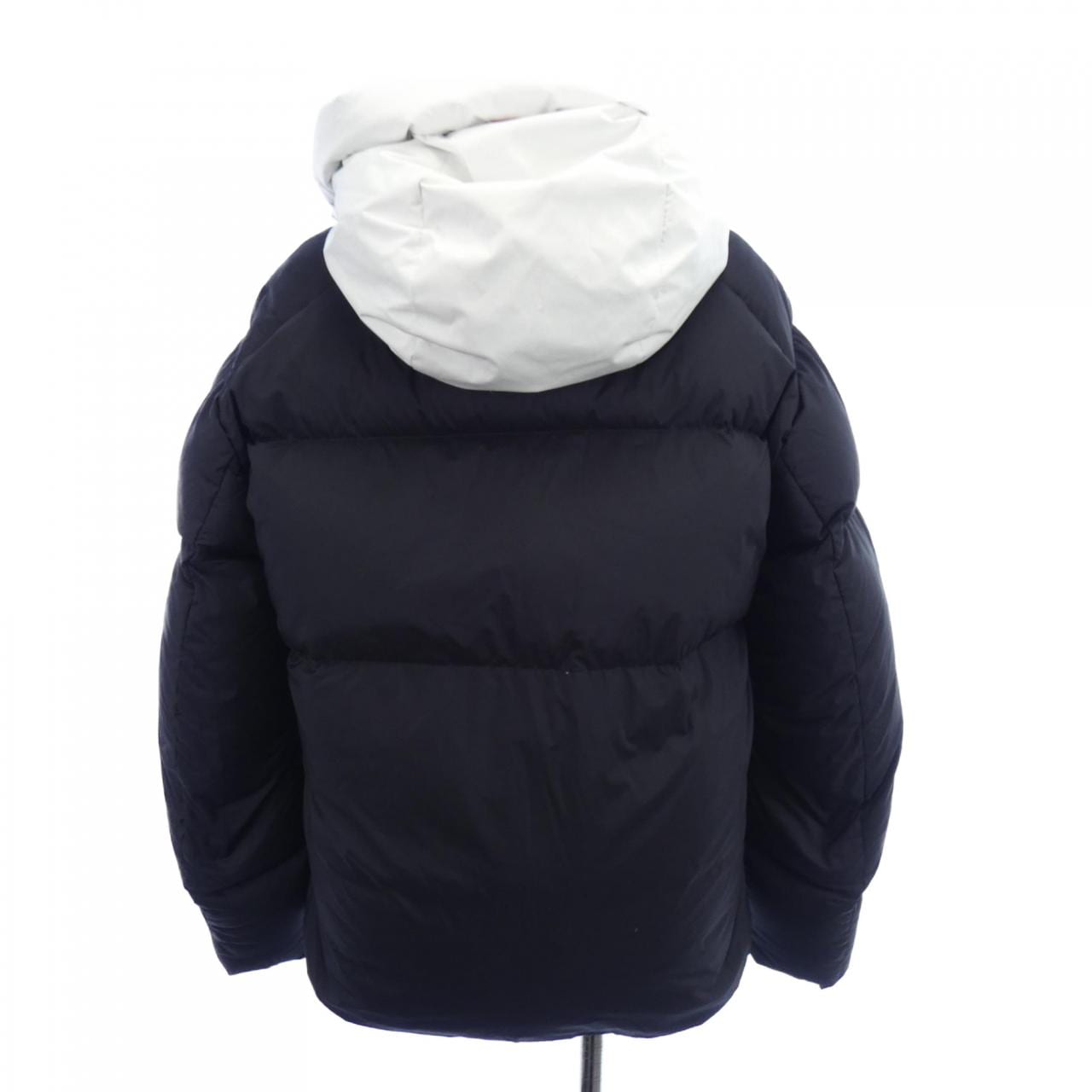 モンクレール MONCLER EUSTACHE ダウンジャケット