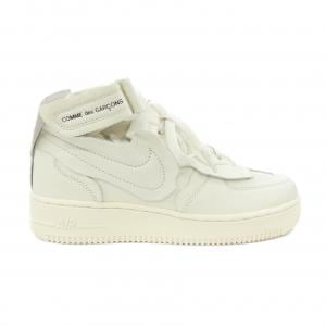 ナイキ NIKE DC3601-100 スニーカー