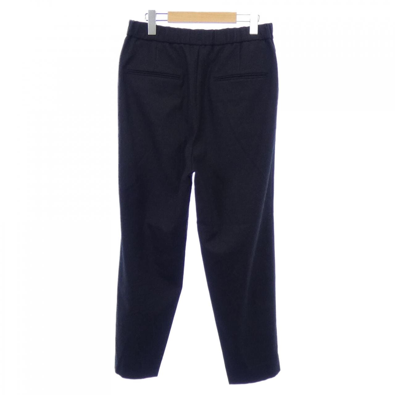 エイトン ATON パンツ