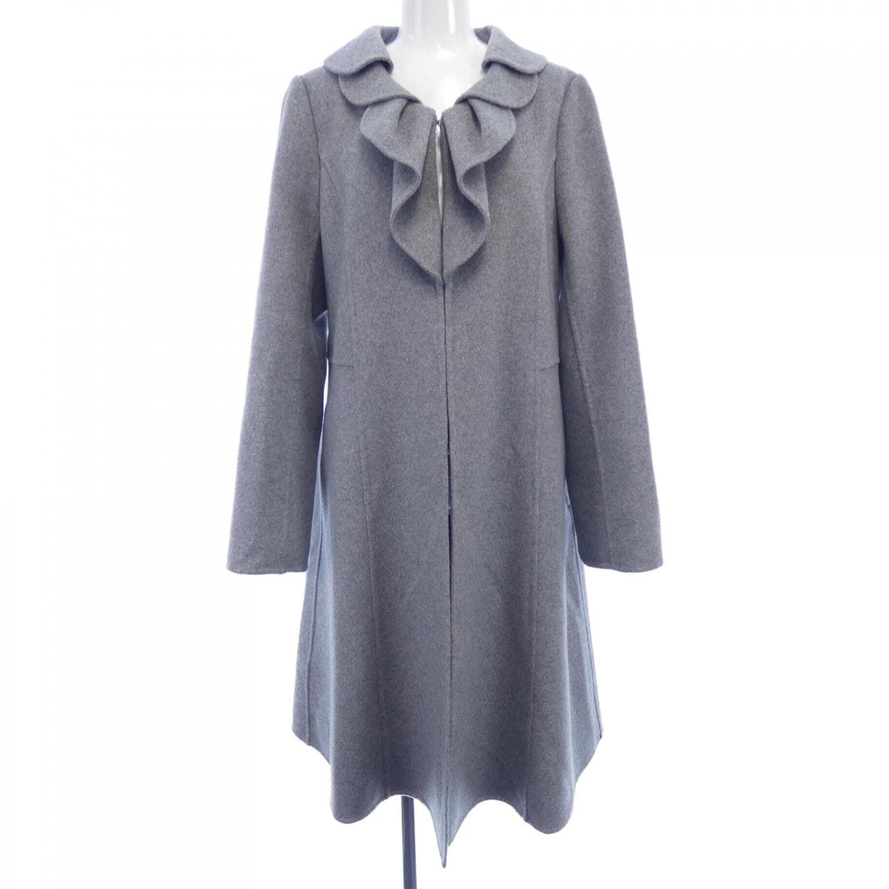 TO BE CHIC coat