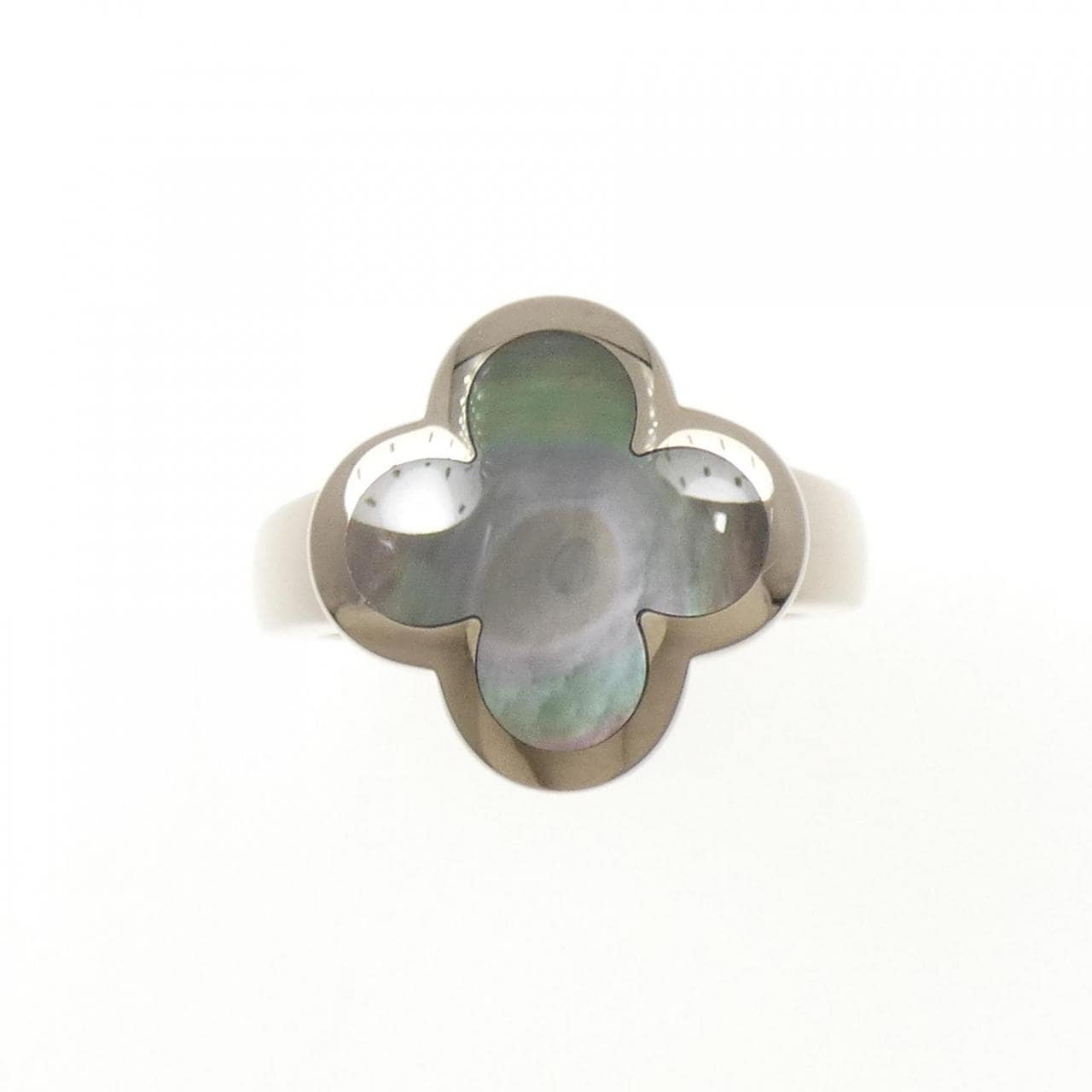 ヴァンクリーフ&アーペル アルハンブラ リング