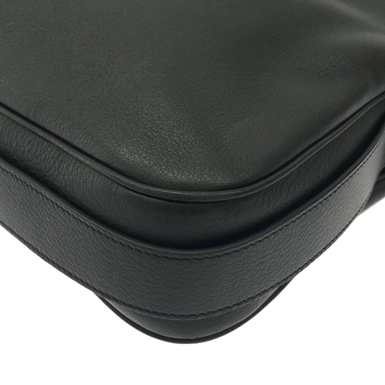 セリーヌ ラージ ストラップ ロミー 111773DPJ ショルダーバッグ