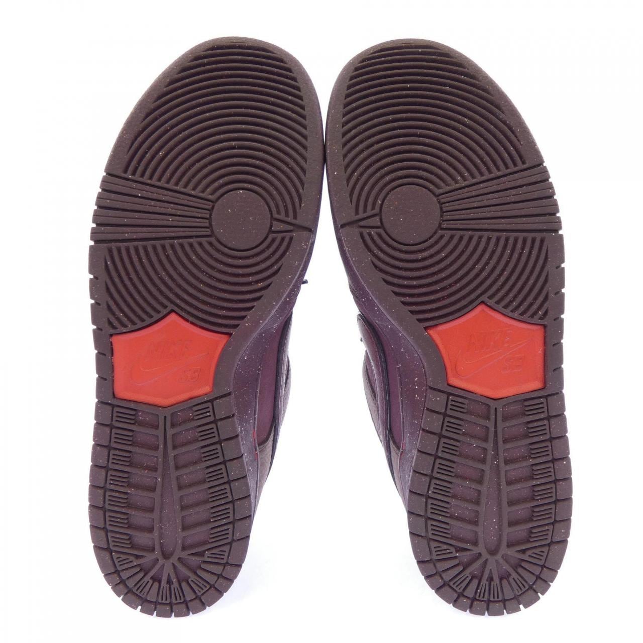 ナイキ NIKE FN0619-600 スニーカー