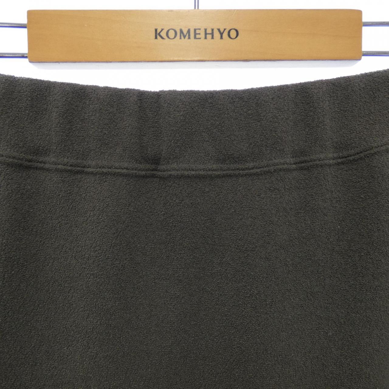 アストラット ASTRAET スカート