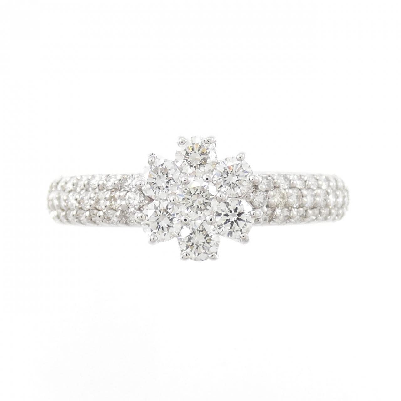 K18WG フラワー ダイヤモンド リング 0.70CT