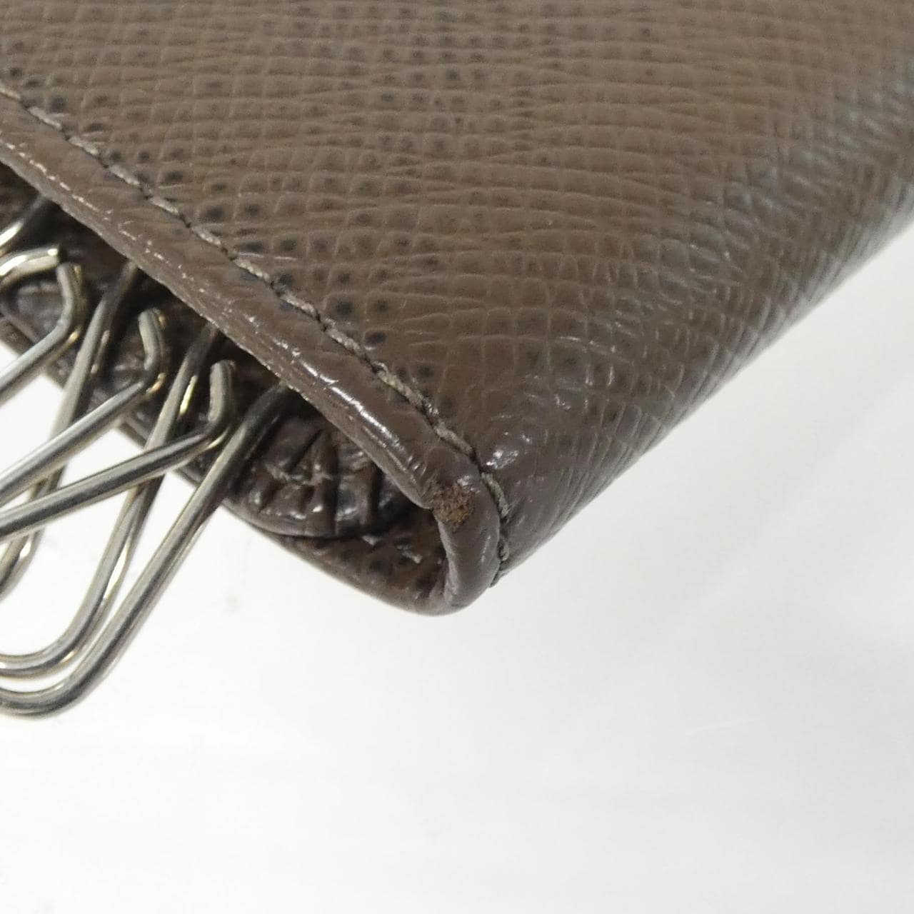 ルイヴィトン タイガ ミュルティクレ M30528 キーケース