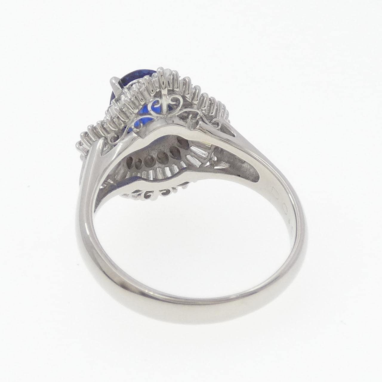 PT900 サファイヤ リング 1.23CT