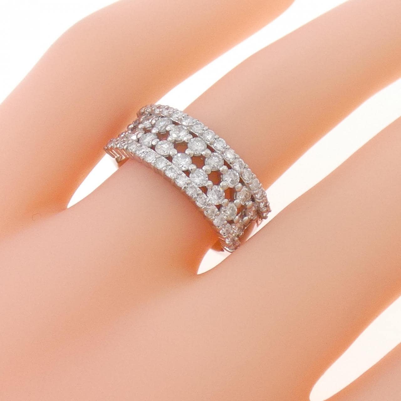 PT900 ダイヤモンド リング 1.00CT