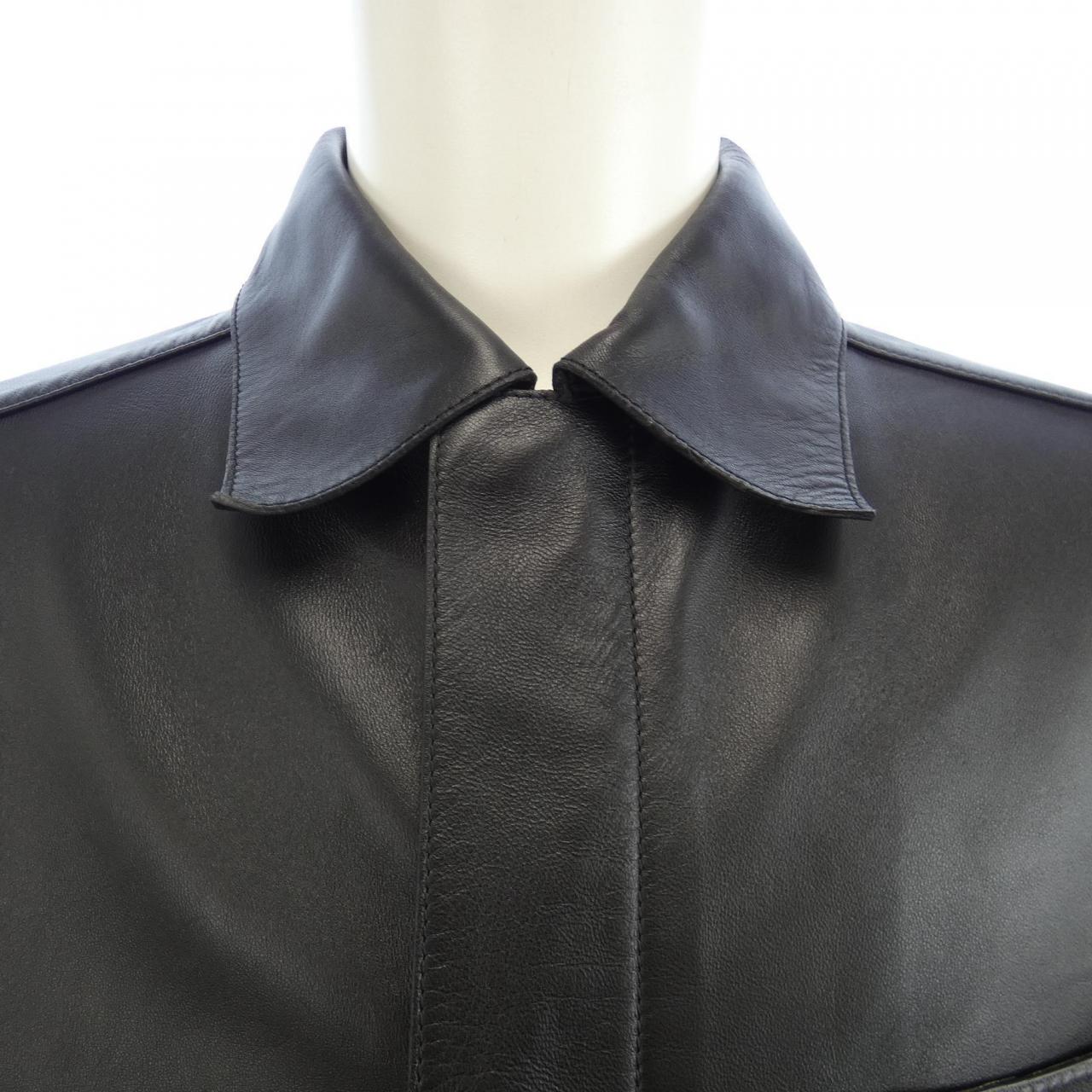 ロエベ LOEWE H526Y31L14 レザージャケット