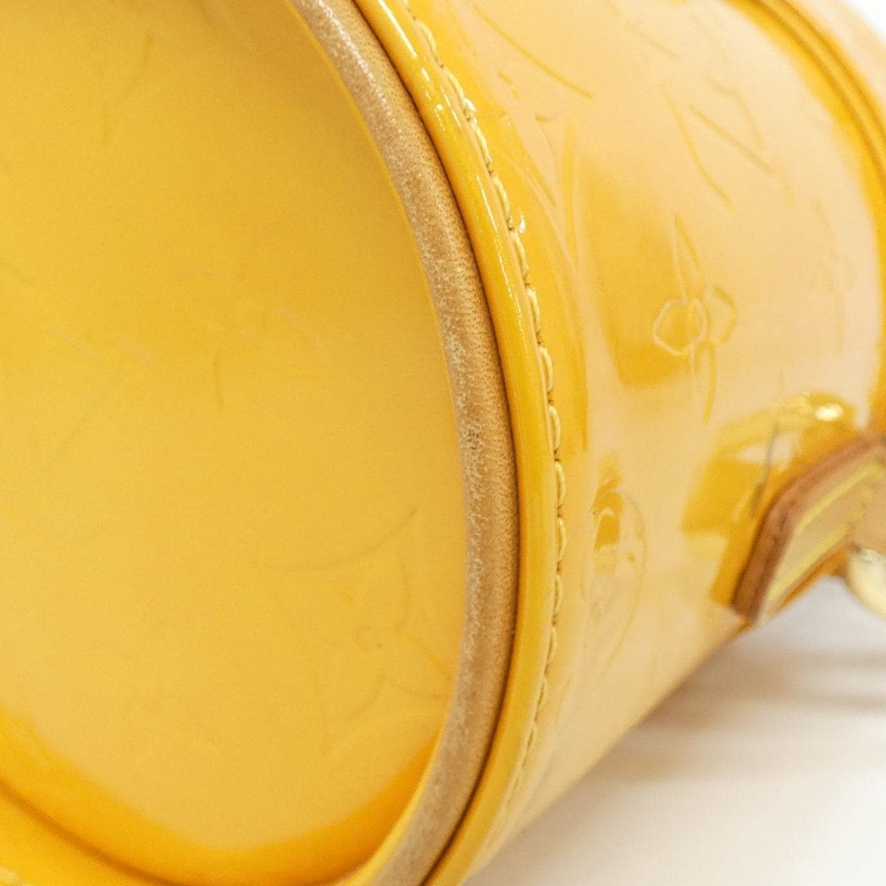 ルイヴィトン ヴェルニ アスター プレイス M91100 ショルダーバッグ