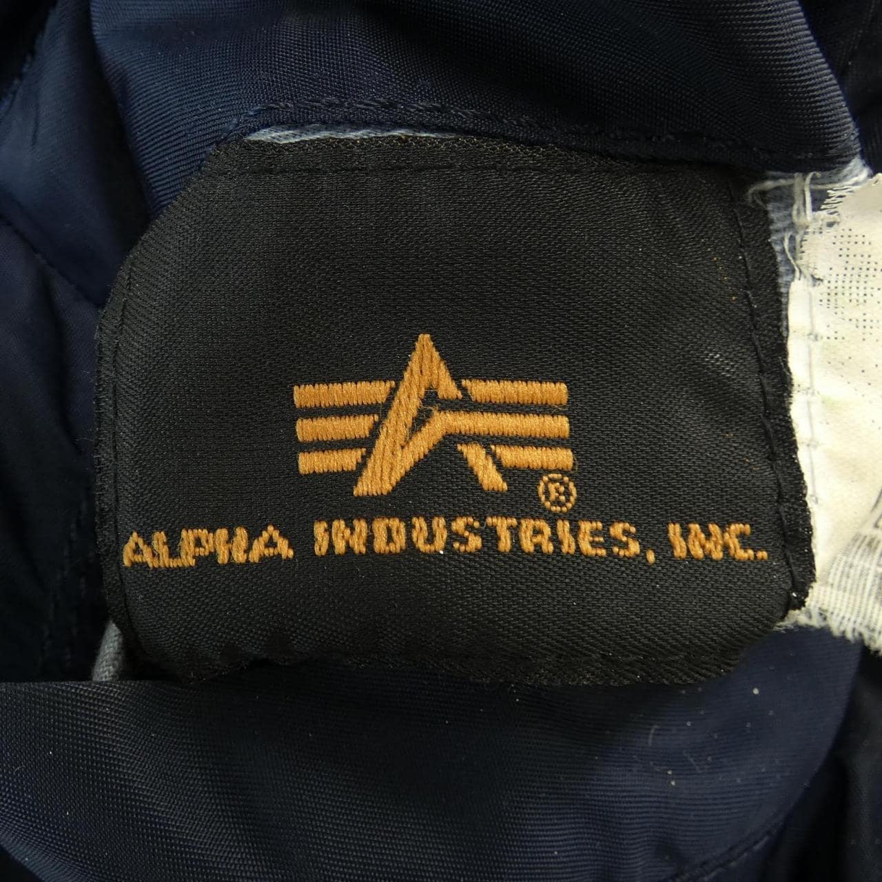 アルファ ALPHA ブルゾン