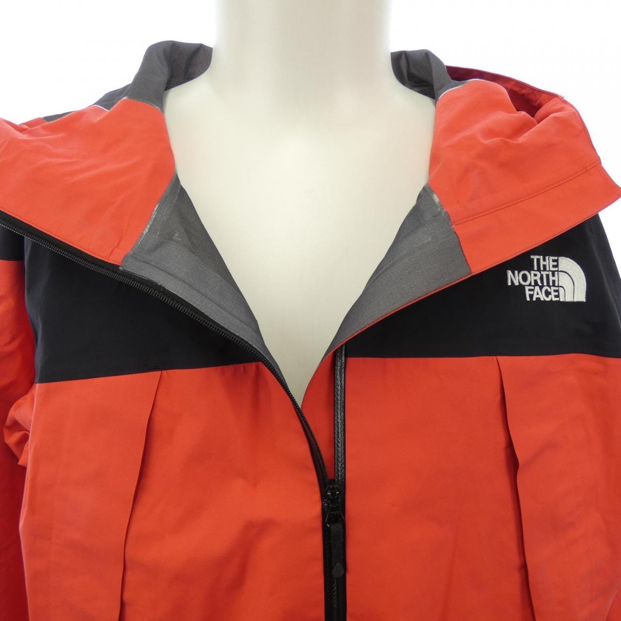 The North Face THE NORTH FACE jacket