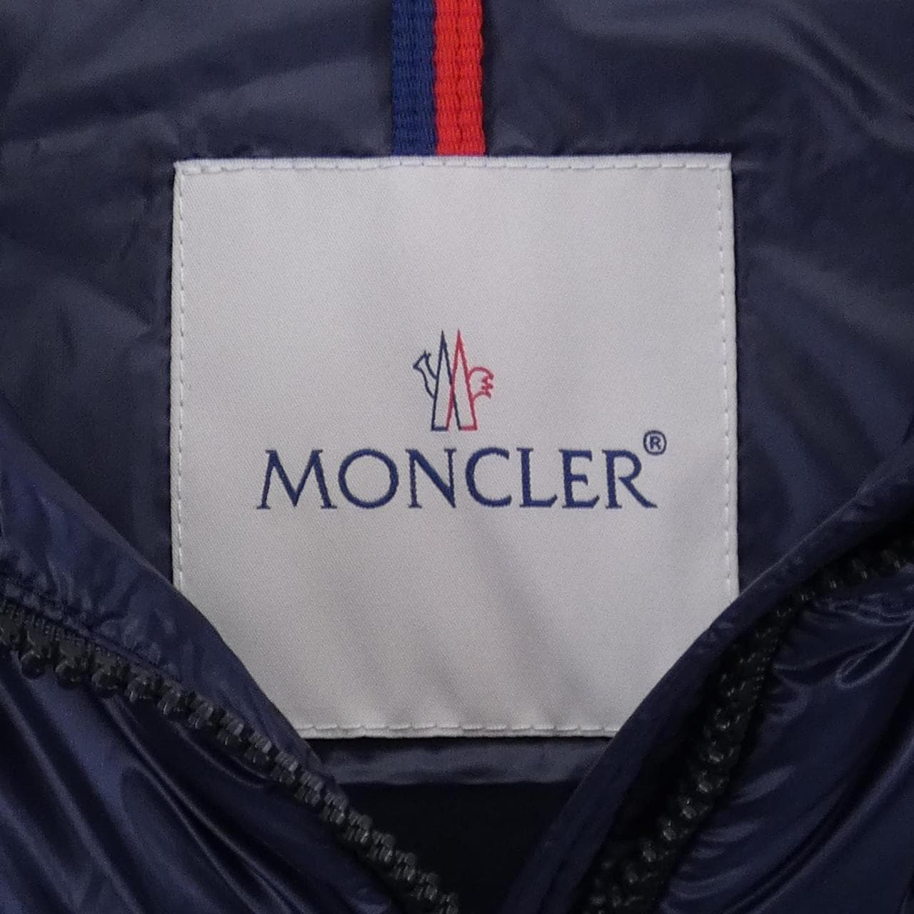 MONCLER蒙克勒羽绒服