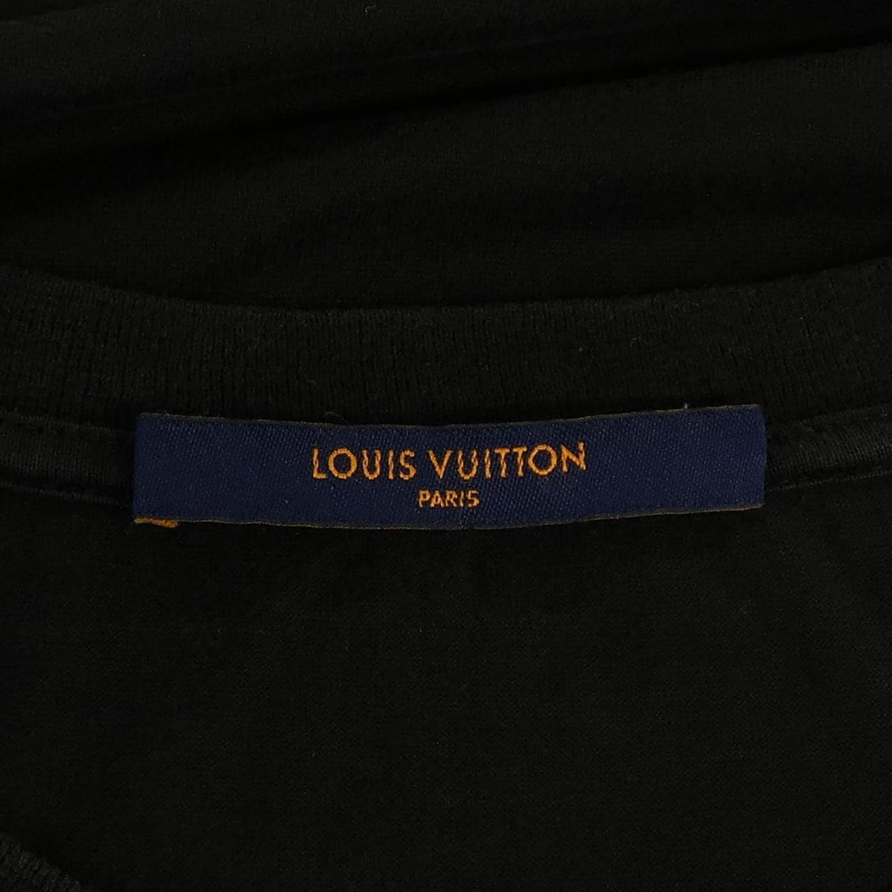 ルイヴィトン LOUIS VUITTON クラシックTシャツ HAY50WJC8 Tシャツ
