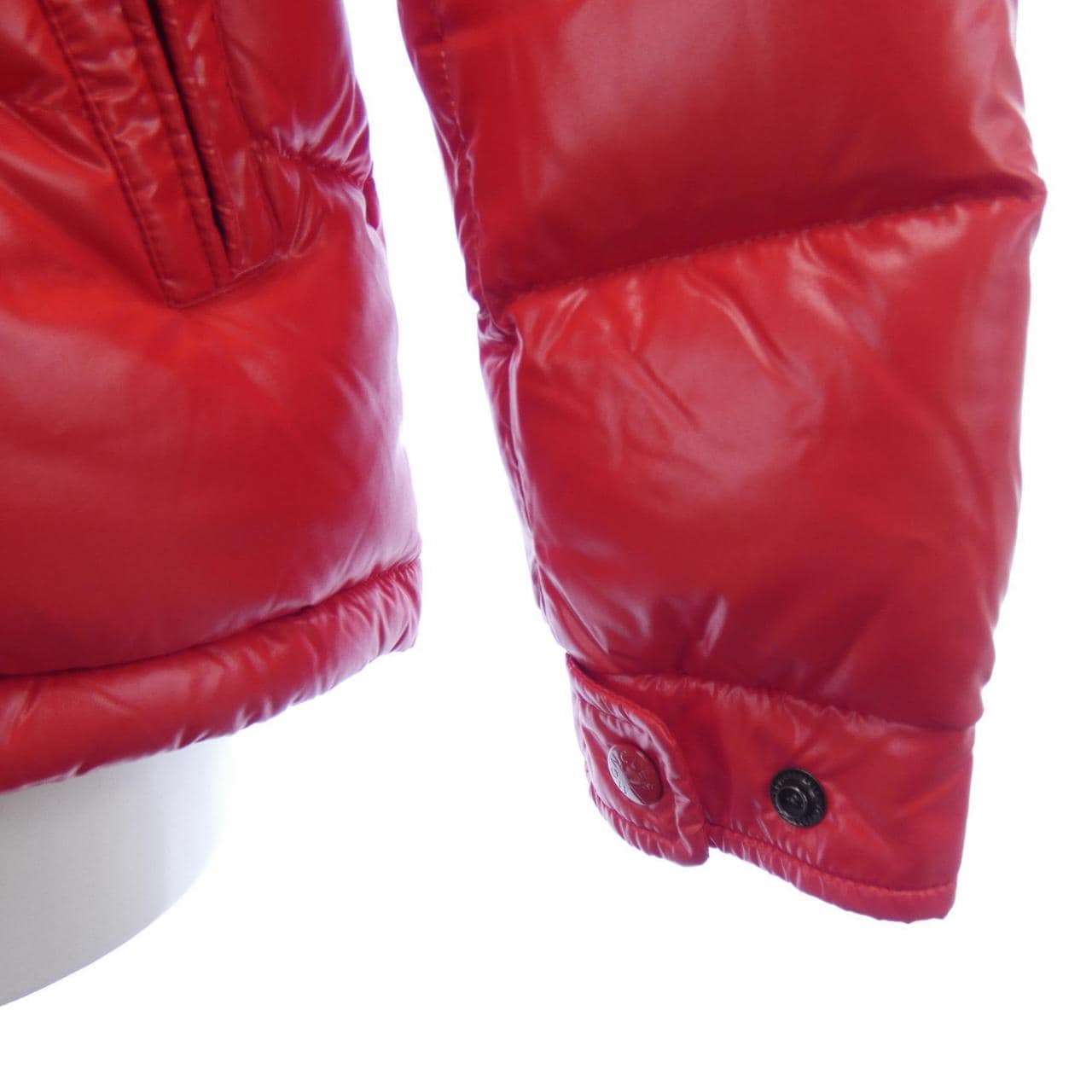 モンクレール MONCLER ダウンジャケット
