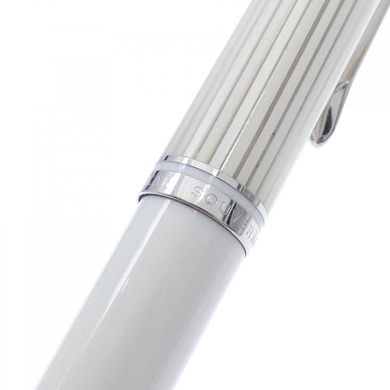 ペリカン スーベレーンK605ホワイトストライプ ボールペン