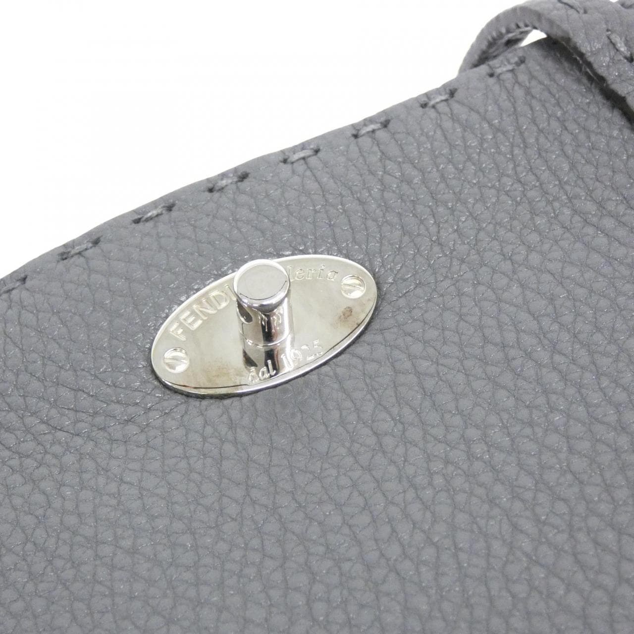 フェンディ セレリア スモール カルラ 8BH257 Q0J バッグ