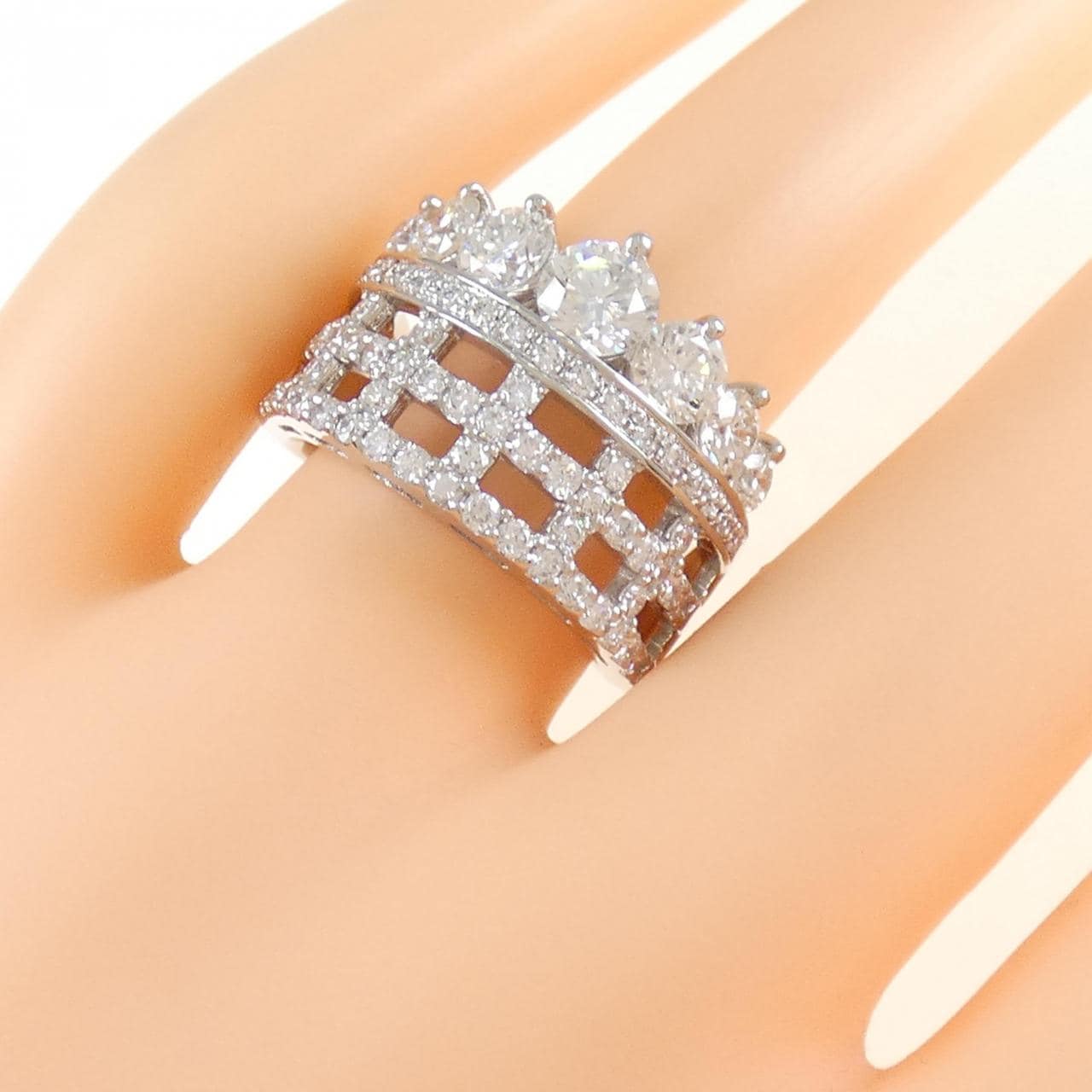 PT900 ダイヤモンド リング 2.70CT