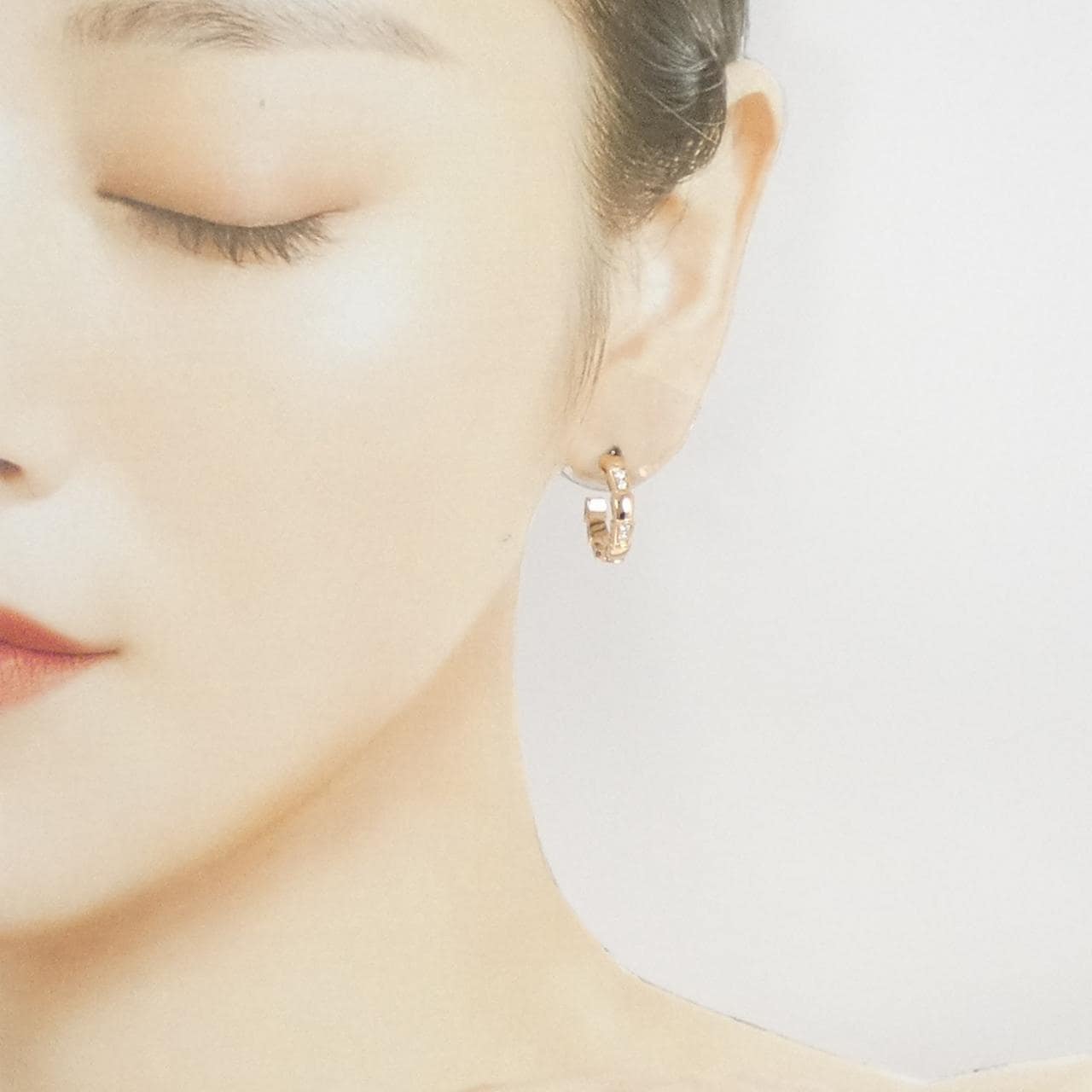 ブルガリ セルペンティ ピアス