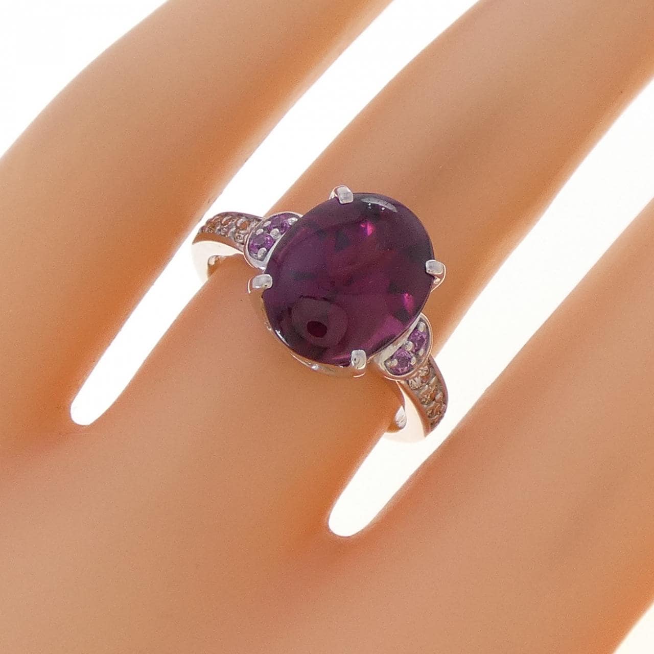 K18WG ガーネット リング 4.48CT