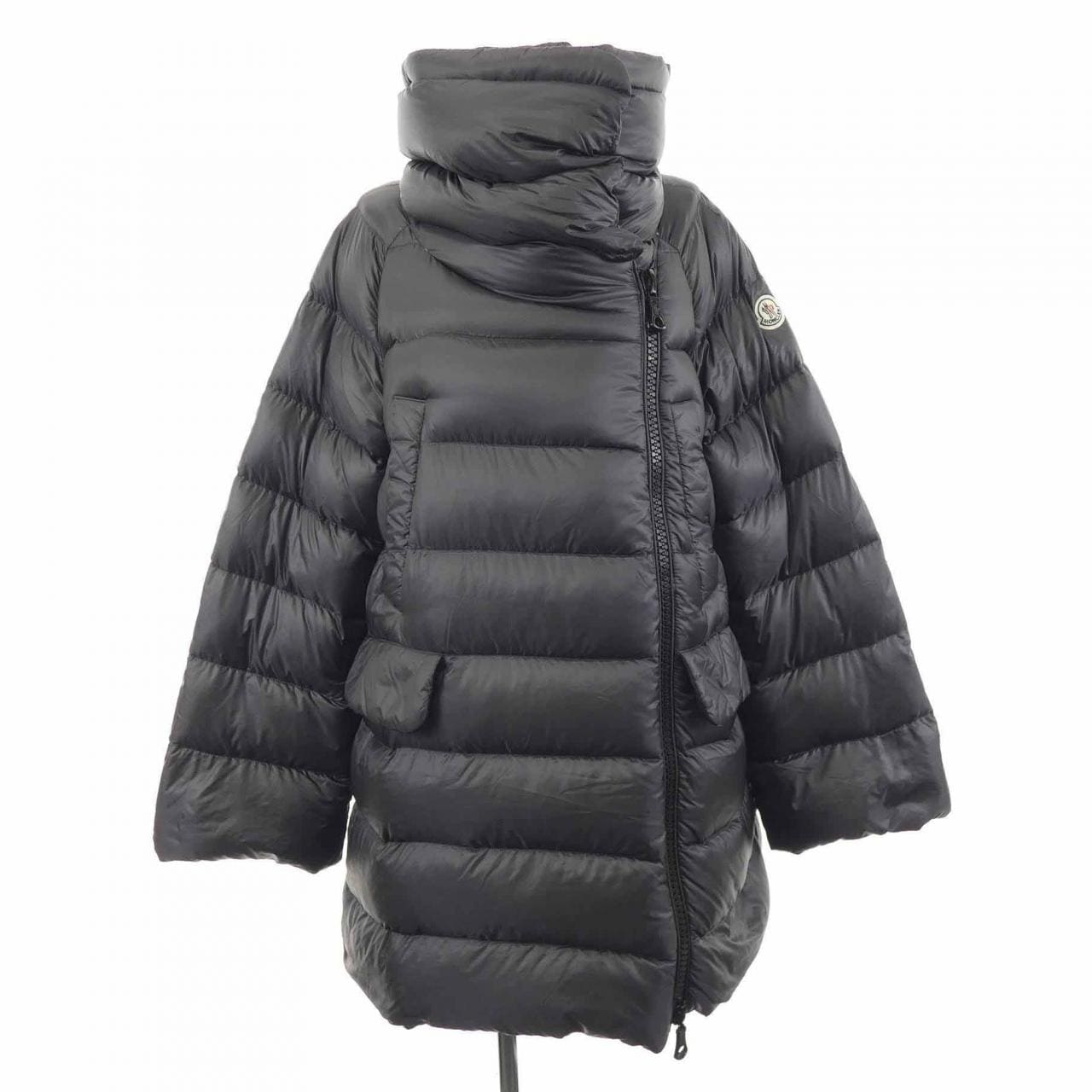 モンクレール MONCLER FLEOLE ダウンコート