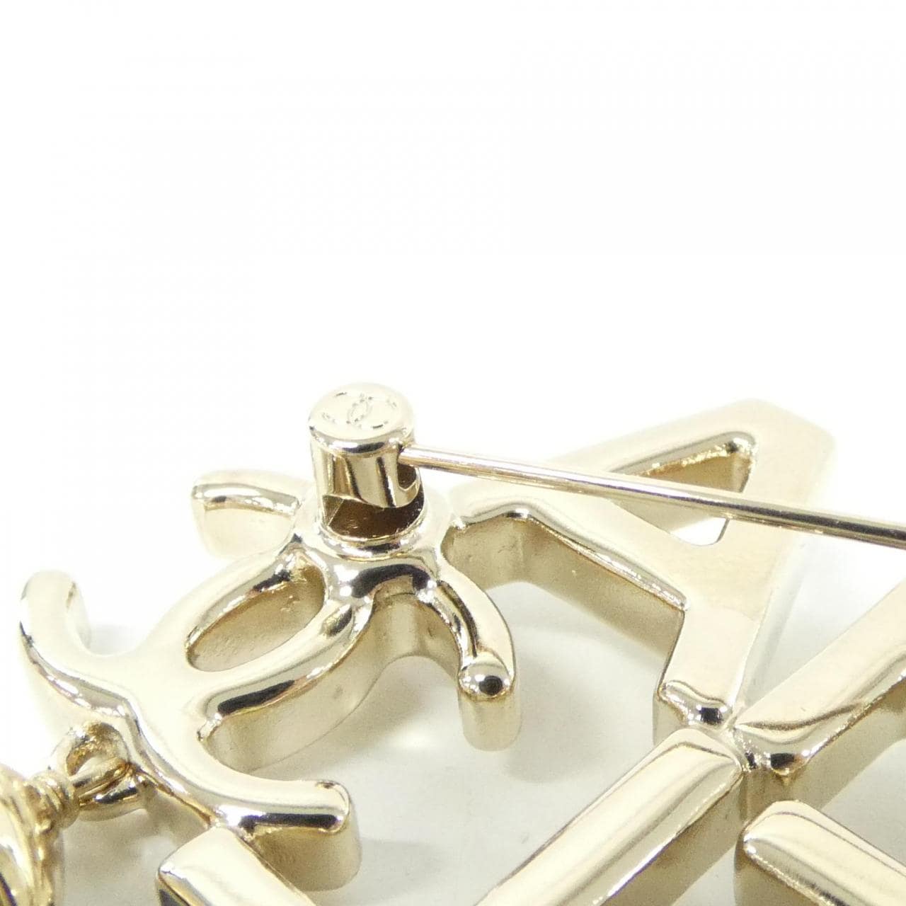 シャネル AB9526 ブローチ