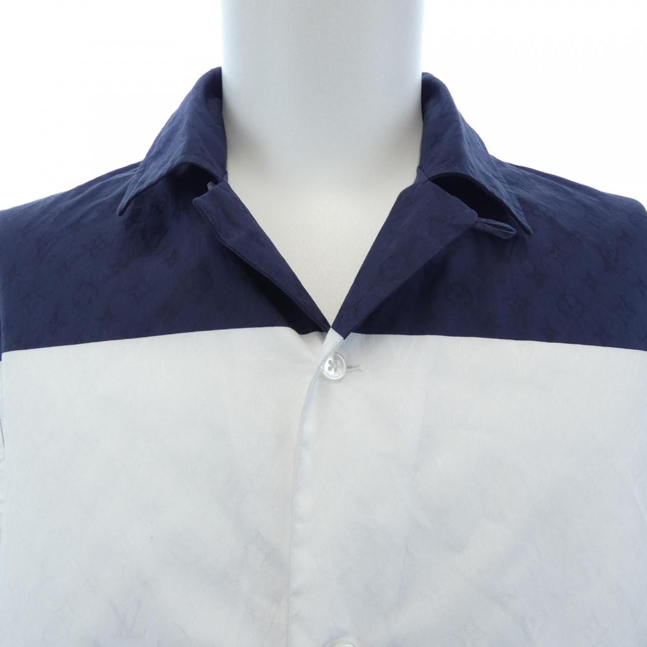 ルイヴィトン LOUIS VUITTON H9S98WAX7 S／Sシャツ