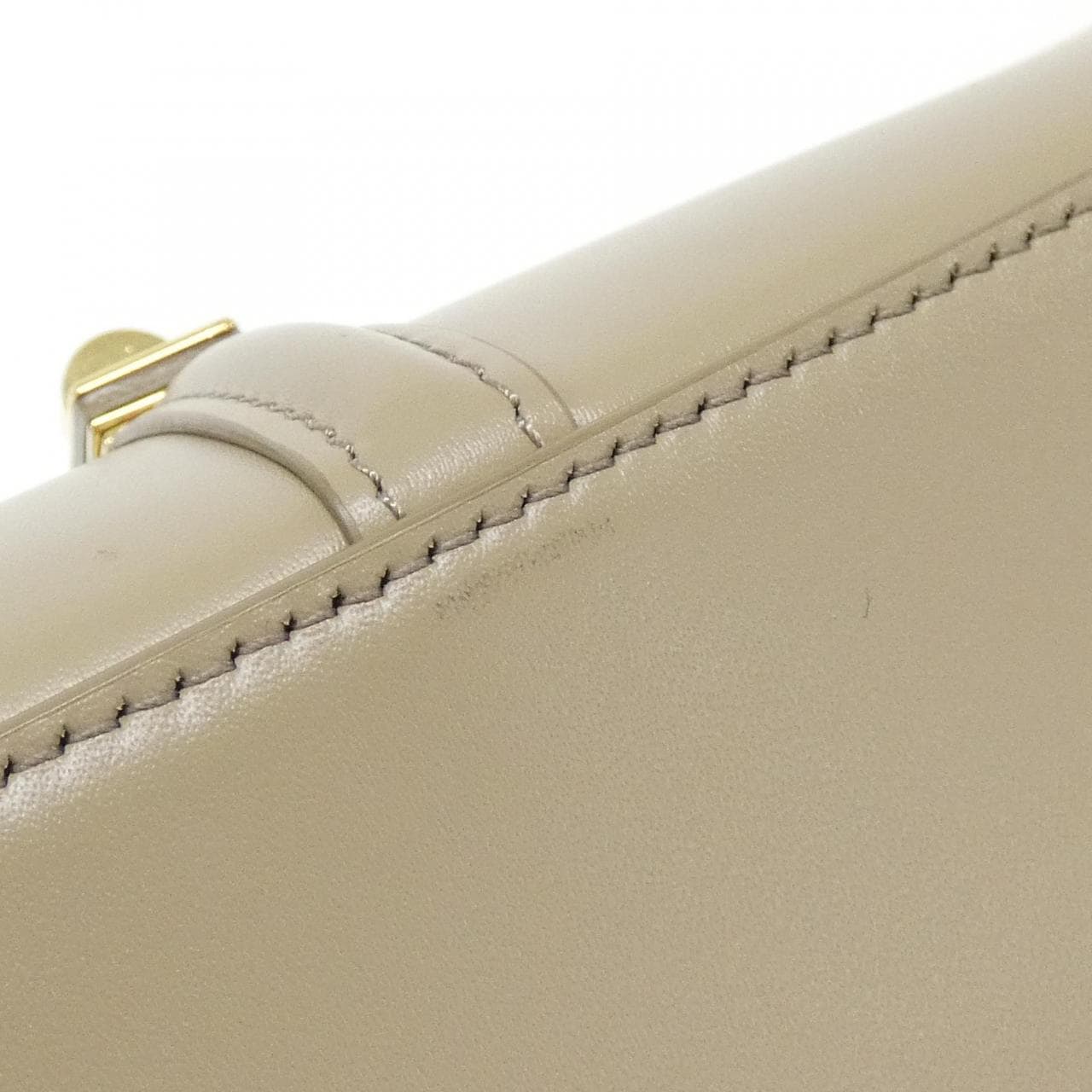 セリーヌ 16 ミニ 197983BEY バッグ