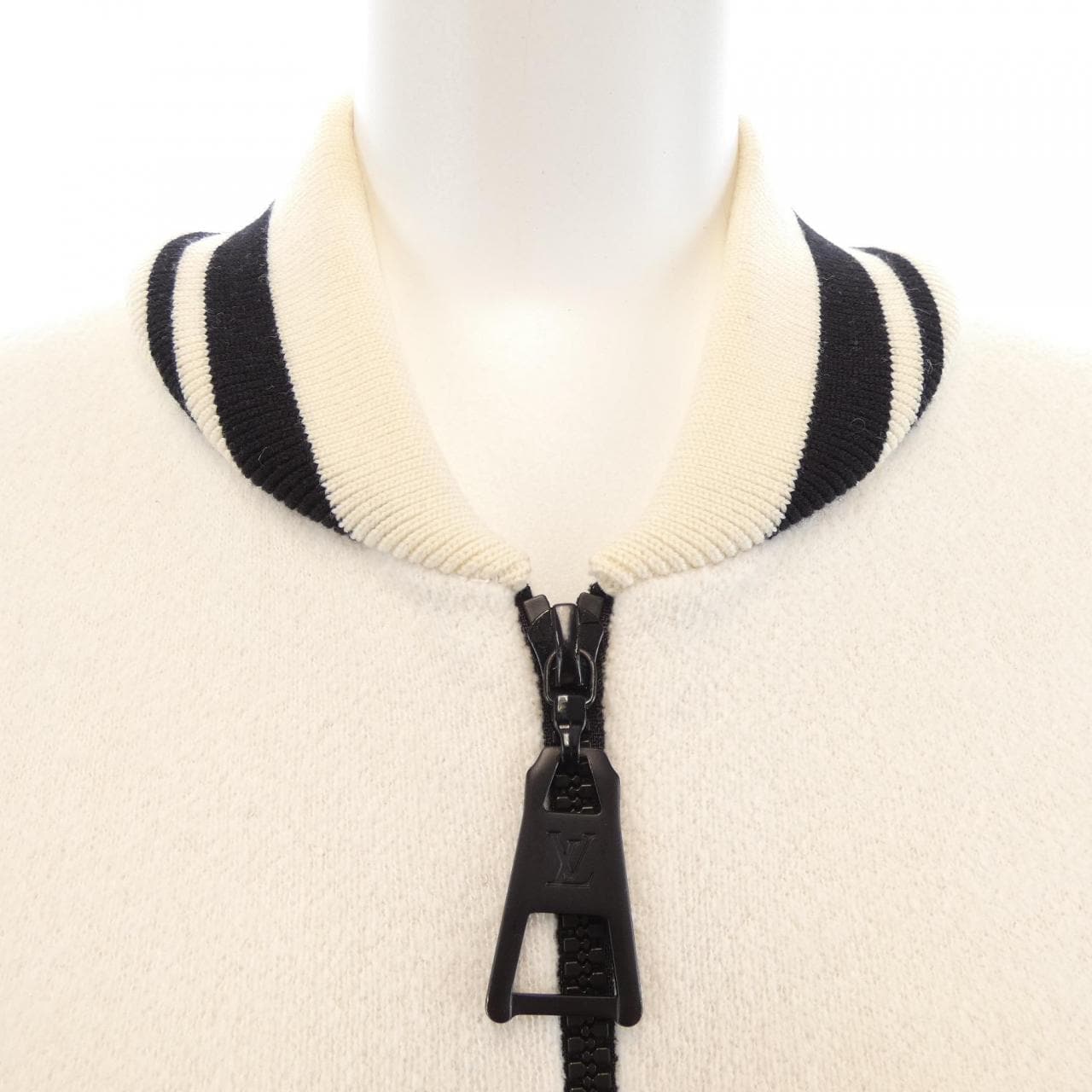 ルイヴィトン LOUIS VUITTON FJKC07XZU ブルゾン